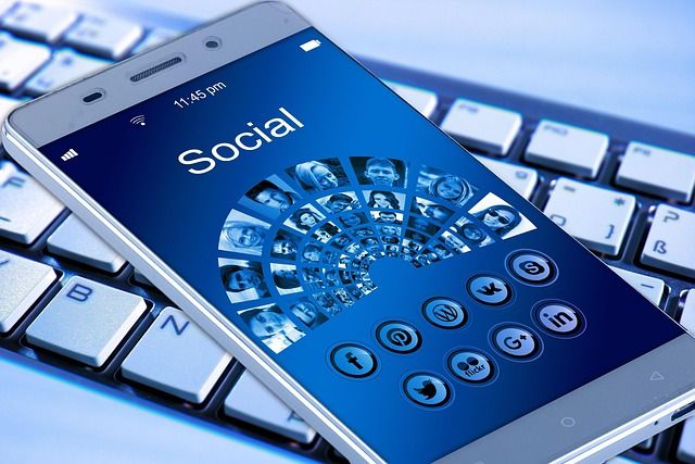 كيفية إنشاء Mobile Apps لمحلات العطور والتجميل بدون برمجة
